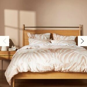 Anthropologie Calantha Gauze Duvet Cover Queen